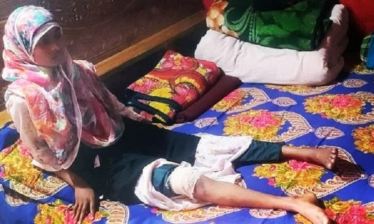 প্রশিক্ষণ মাঠ থেকে পুলিশের ছোড়া গুলিতে বিদ্ধ কিশোরী